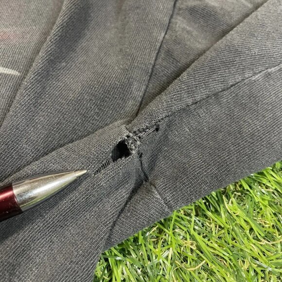 Vintage Pink Floyd The Wall Tee - Picture 8 of 16